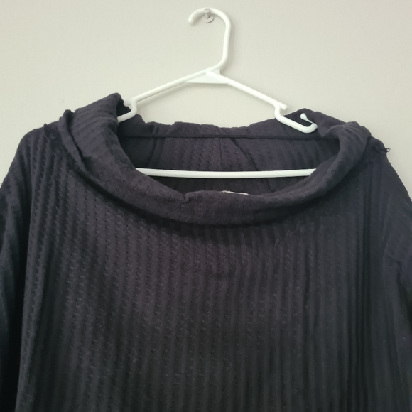 Free People Juicy Long Sleeve Top in Black - Picture 7 of 10